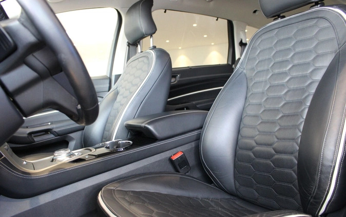 Ford S-Max cena 114900 przebieg: 114167, rok produkcji 2018 z Jasło małe 529